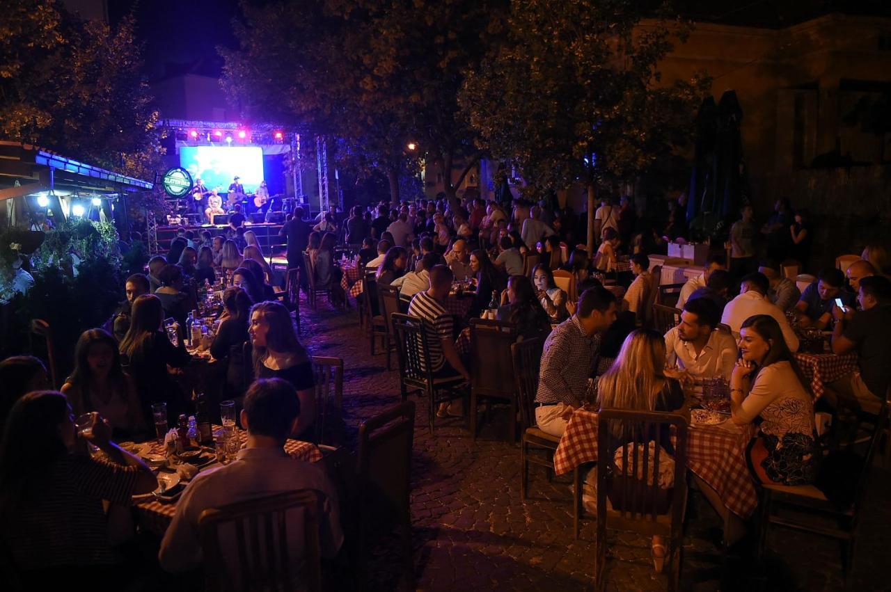 Appartamento Bohemian Quarter / City Park, Free Parking Skopje Esterno foto